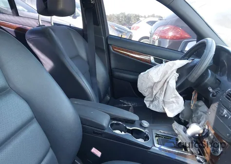 2010 Mercedes-Benz C 300 Luxury/Sport from USA, damaged, VIN WDDGF5EB5AR092553